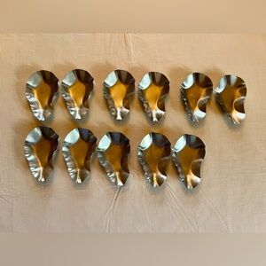 Metal Oyster Shells Grillable Set